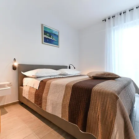 Bazdaric * Novigrad (Dalmatia)