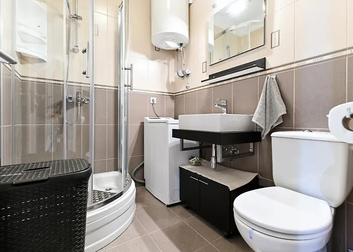 Bazdaric * Novigrad (Dalmatia)