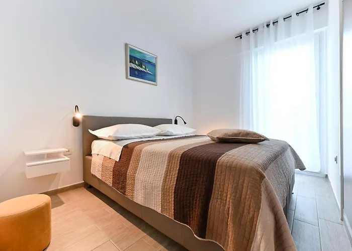 Bazdaric * Novigrad (Dalmatia)